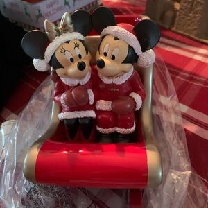 Scentsy wax melter, Mickey and Minnie in holiday sleigh brand new, never used